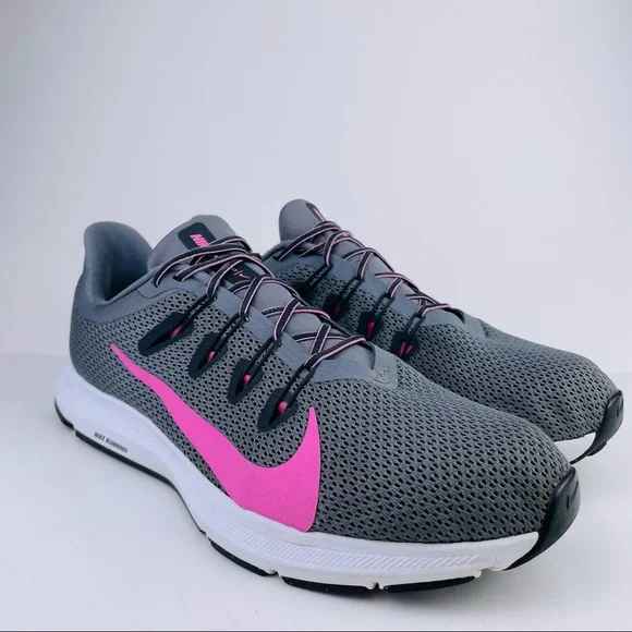 Nike quest 12 hot sale